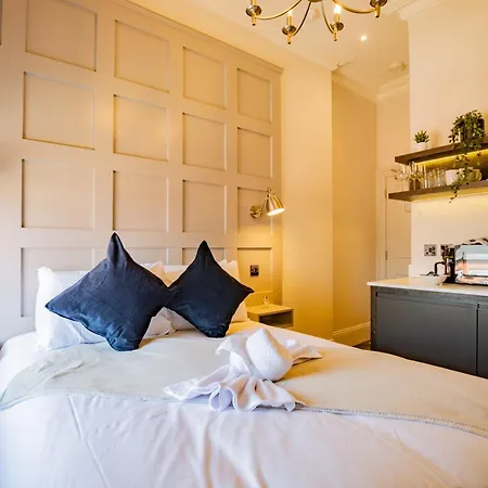 Bright Near Portobello-comfortable *